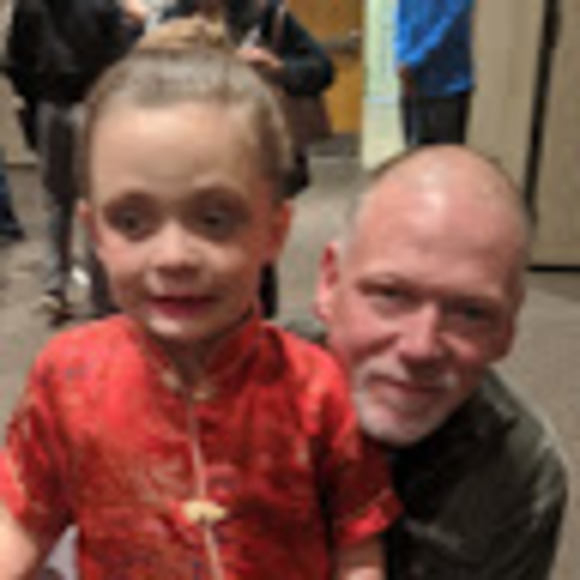 Meet your Posher, Katie - Picture 1 of 1